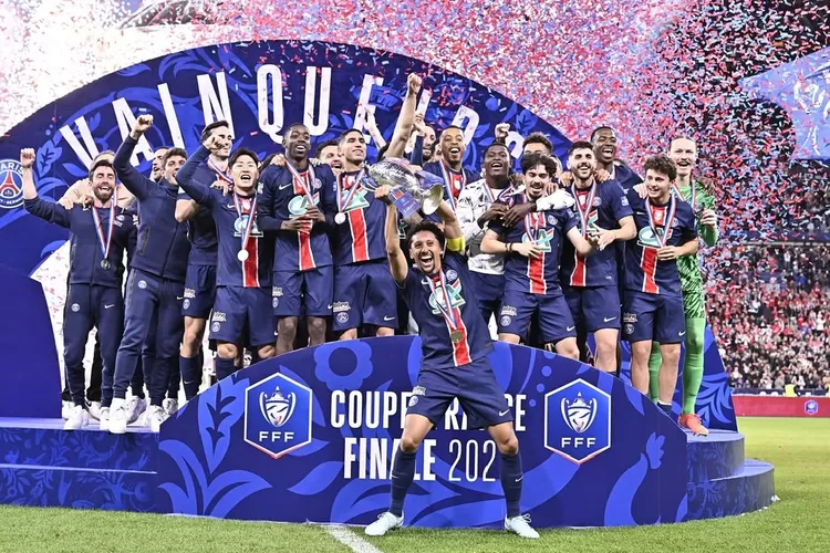 PSG Raih Piala Super Eropa